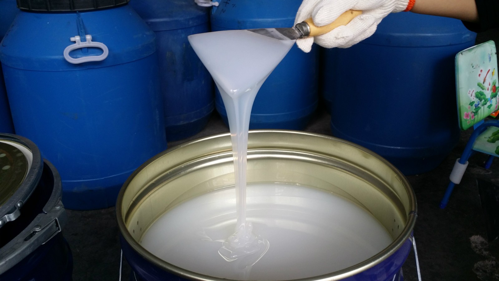 工業(yè)級(jí)模具硅膠膨脹怎么辦 ？