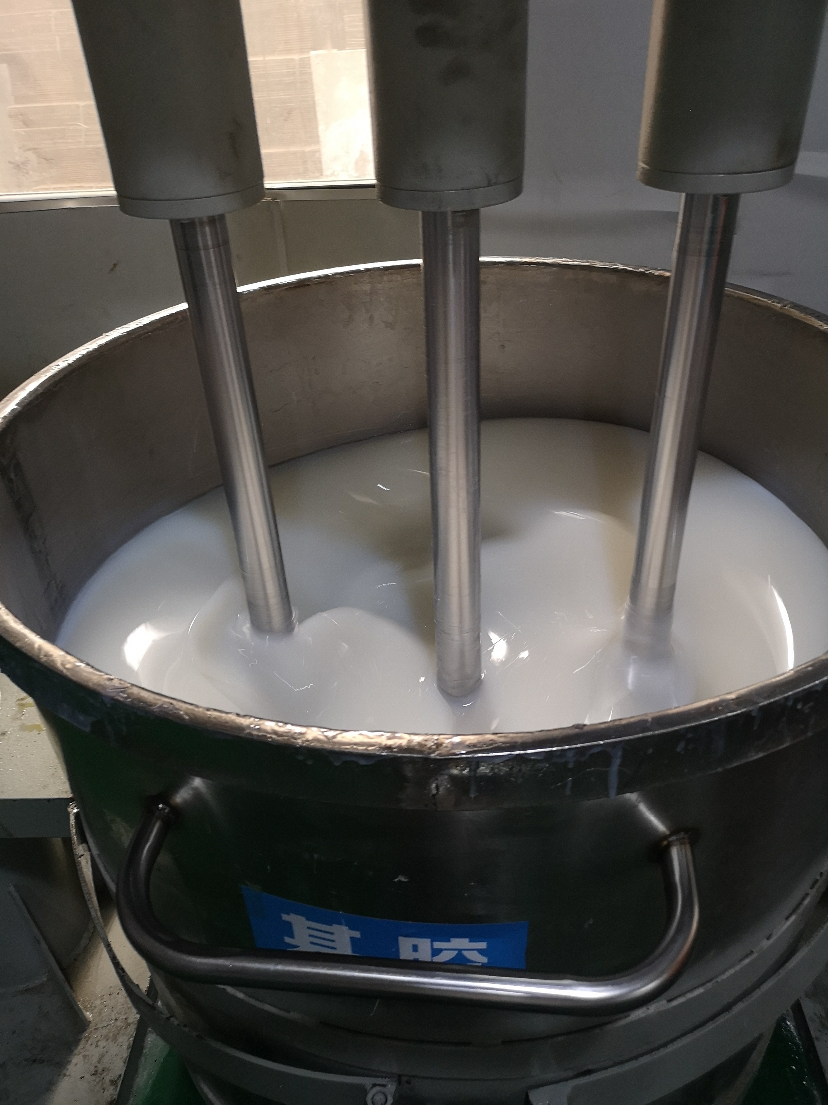 液體硅膠跟固化劑沒(méi)有攪拌均勻會(huì)有什么情況 ？