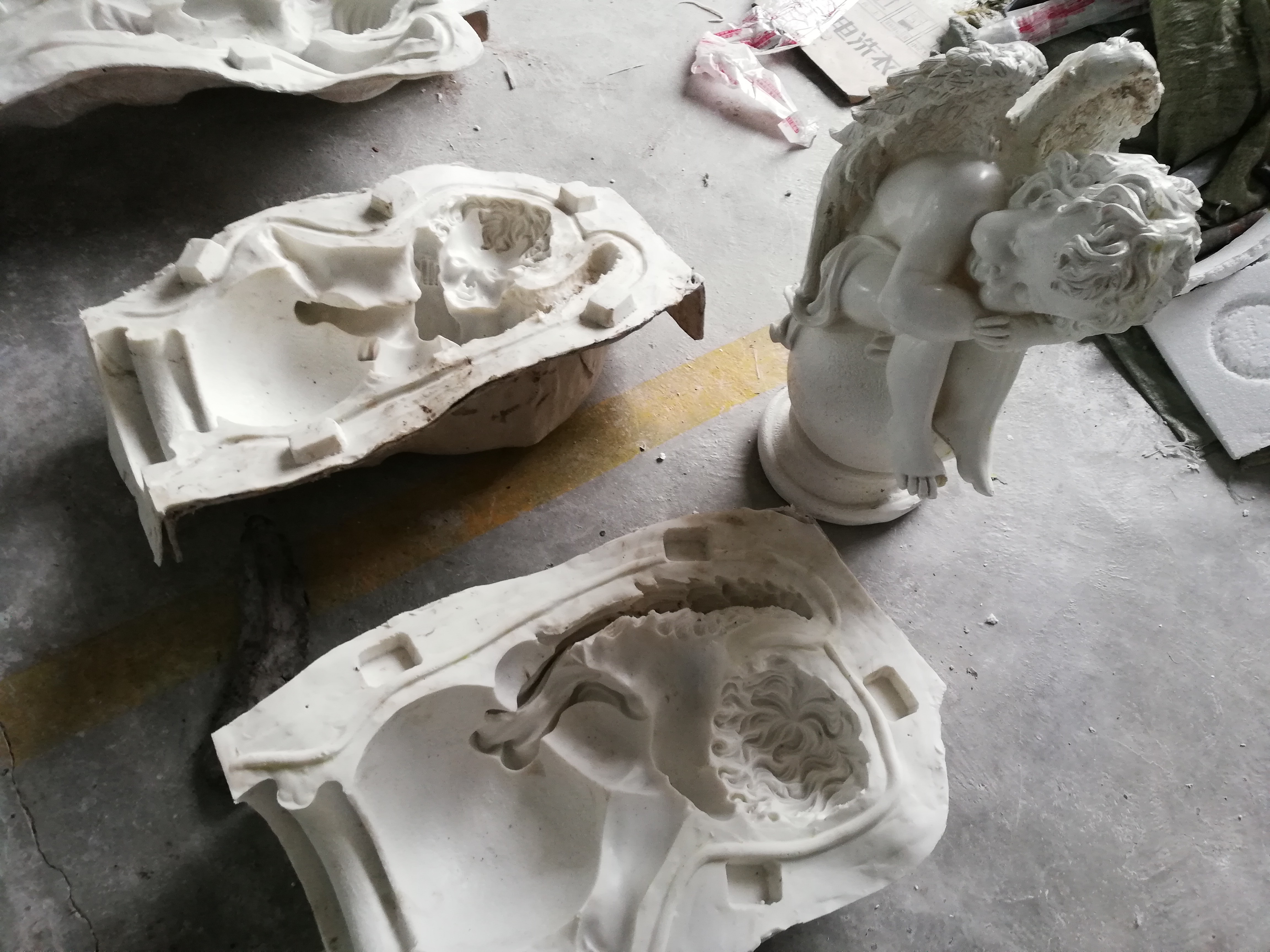 縮合型模具硅膠怎么開分片模 ？
