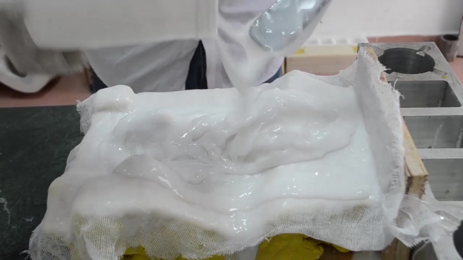 模具硅膠刷模如何使用，有什么需要注意的 ？