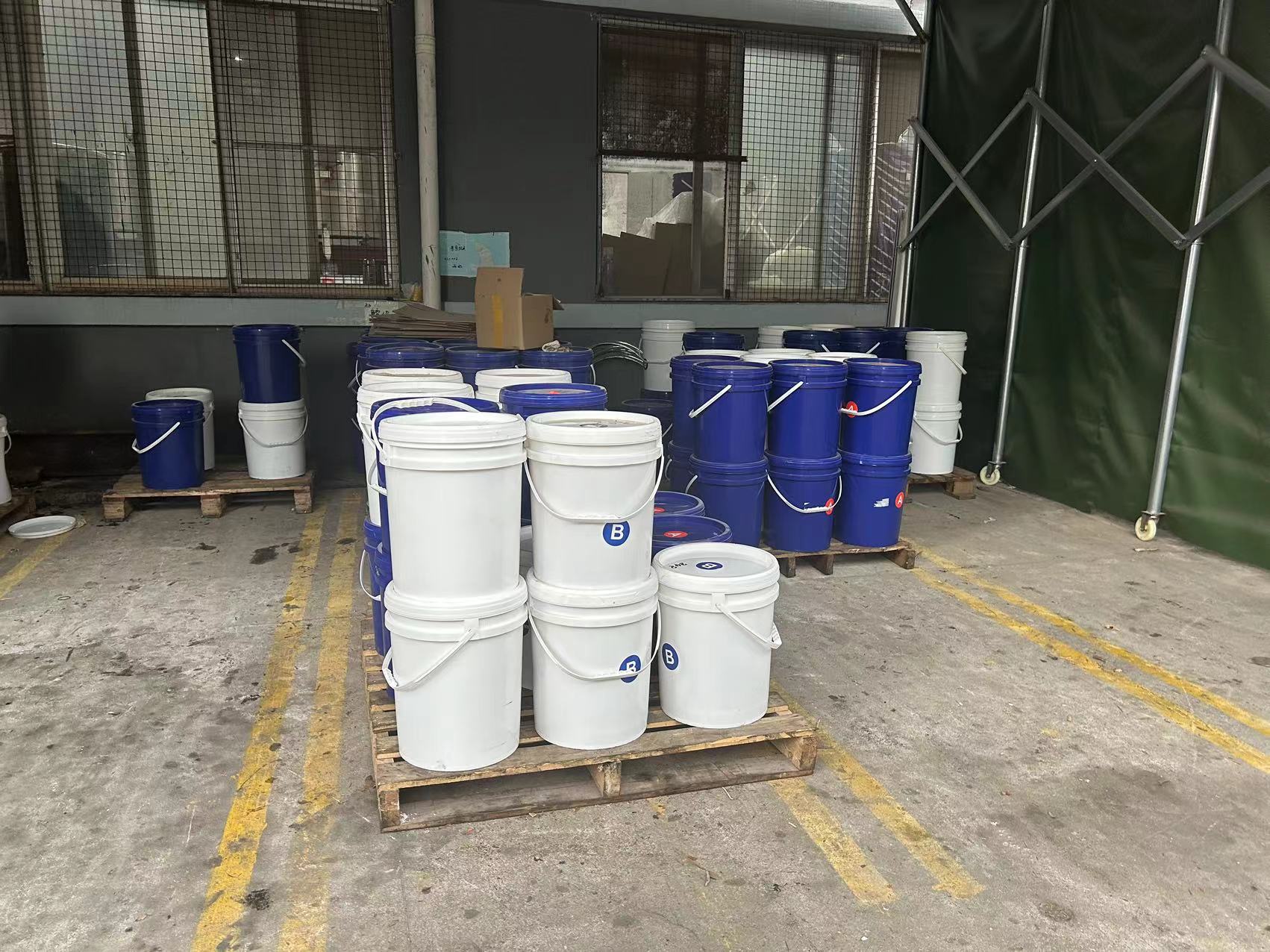 復(fù)合材料專用硅膠選擇有妙招，速來圍觀！